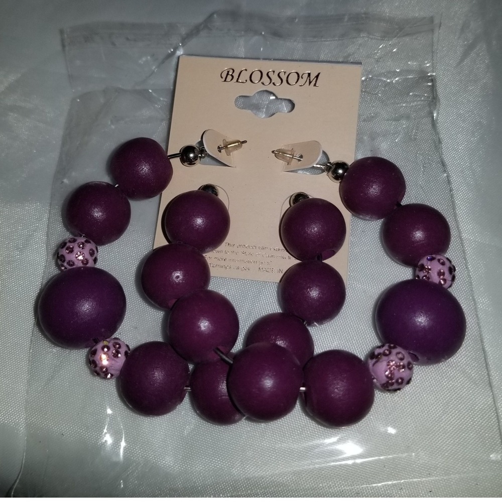 Blossom Beaded Hoop Earrings Womens OS Purple Excellent Wood Rhinestone‎ Boho